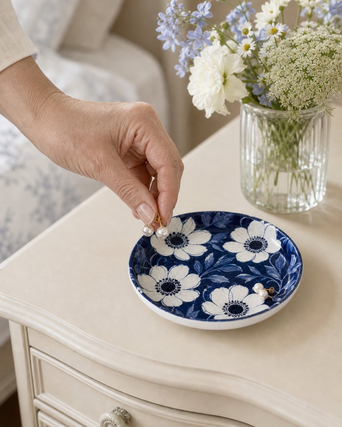 Indigo Anemone Trinket Dish, image 5